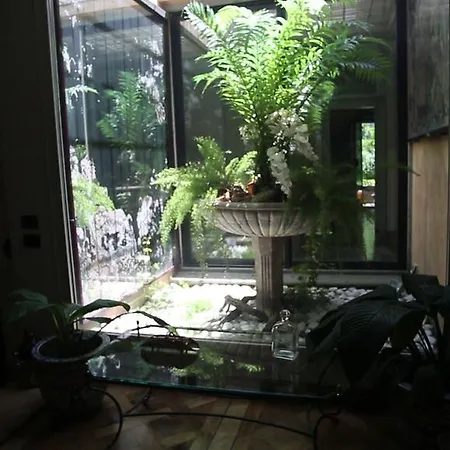 Candia House Rzym